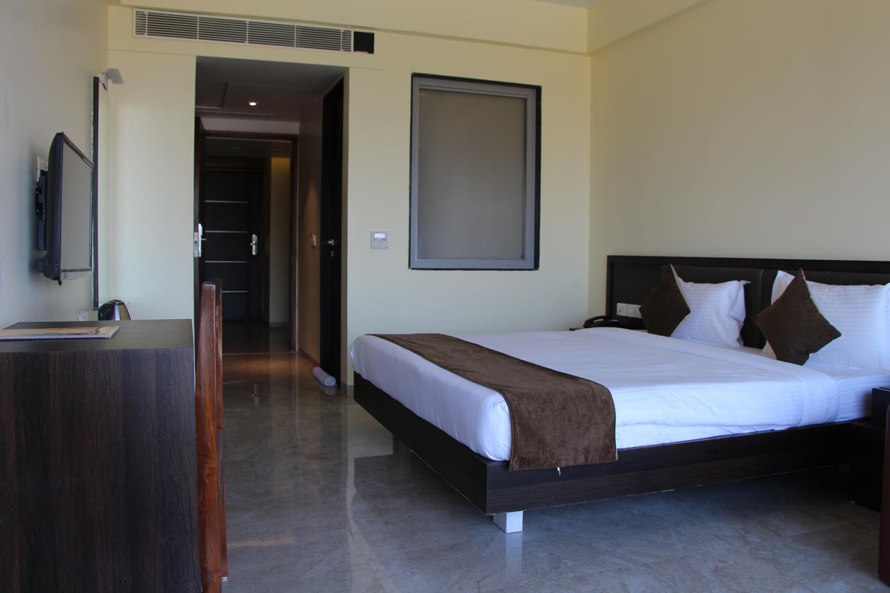 Krishna Beach Resorts - Ντιού Εξωτερικό φωτογραφία